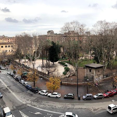 Large Apartment In Rome City Center Екстериор снимка